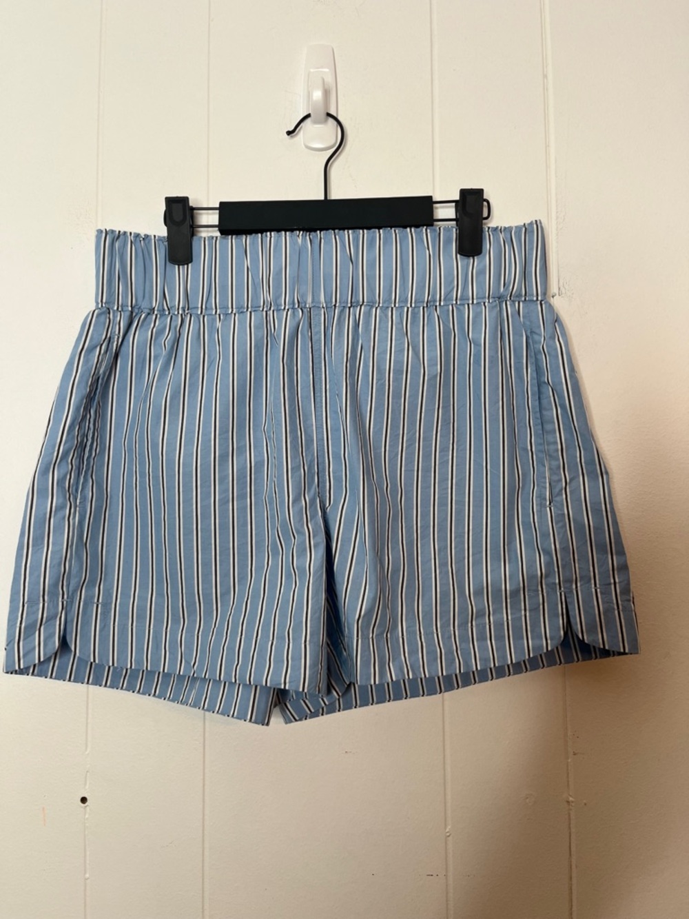 Quince 100% Organic Cotton Poplin Pull-On Shorts in Tribeca Stripe S